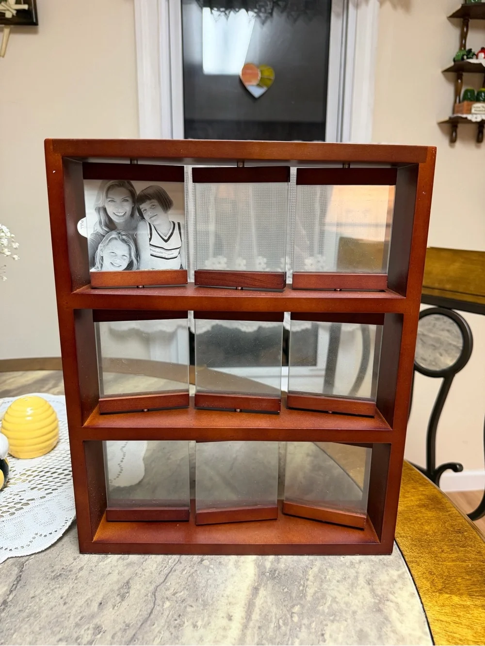 Photo Frame 9 Slots